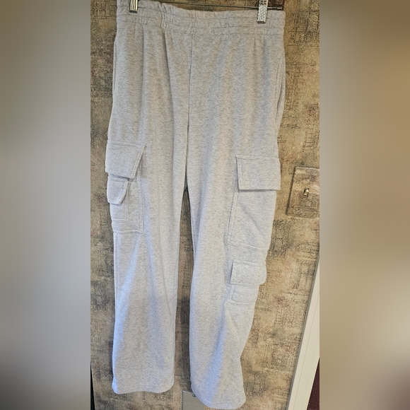 Women Light Gray Cargo Sweatpants - Picture 2 of 3